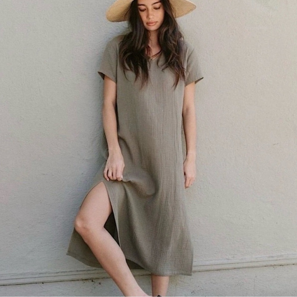 Jenni Kayne Cypress Caftan Midi Dress in Sage